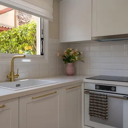 Casa vacanze Cozy Nerina At Harbour *