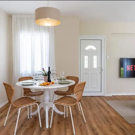 Casa vacanze Cozy Nerina At Harbour *